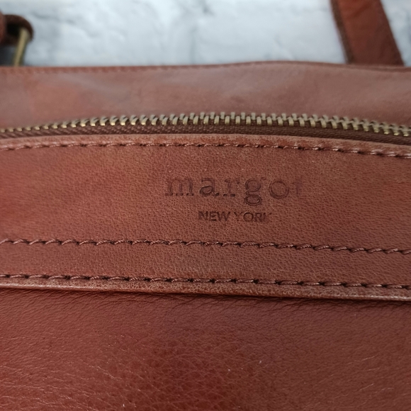 Margot cognac leather crossbody bag - Picture 9 of 15